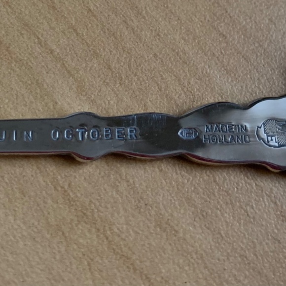 Six Cdn. Souvenir Spoons, Robert Genn, Cdn. Artist - Picture 6 of 6